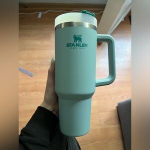 40 oz Stanley